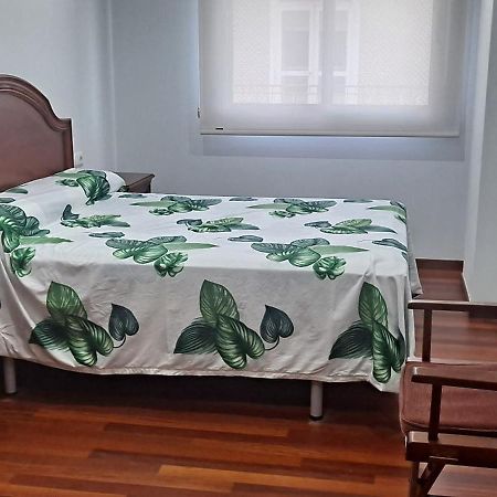 Centrico Apartamento, Playa Cercana, Plaza Garaje Кангас Экстерьер фото